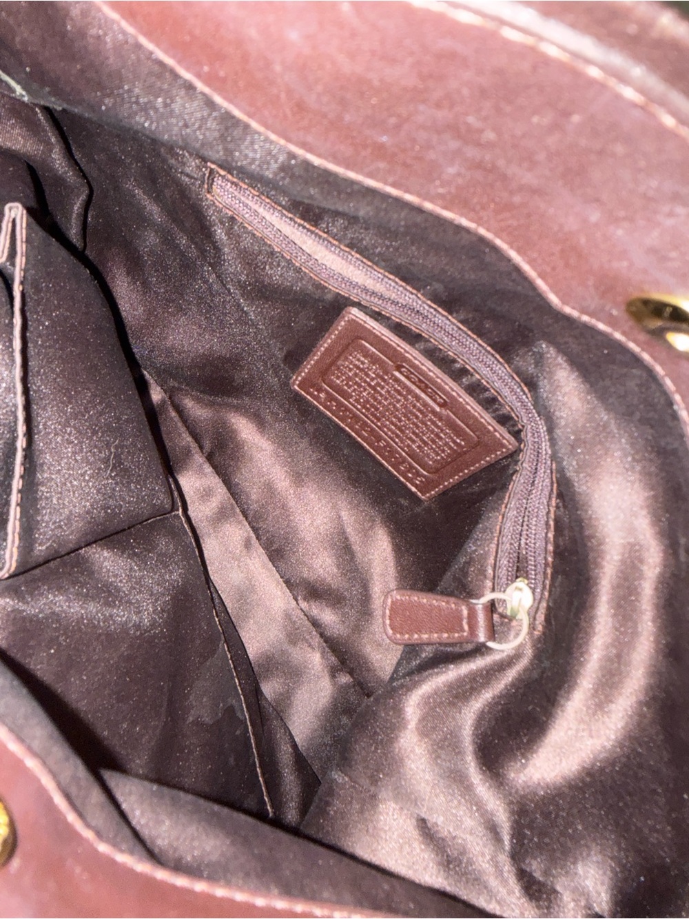 Y2k Coach Brown Leather Shoulder Bag With Gold Hardwa… - Gem